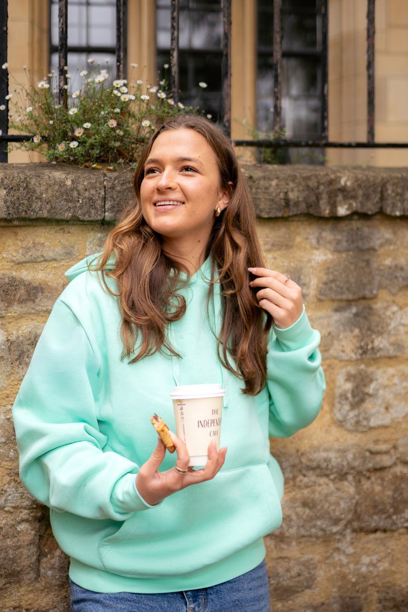Hoodie in Teal Budgy Arch