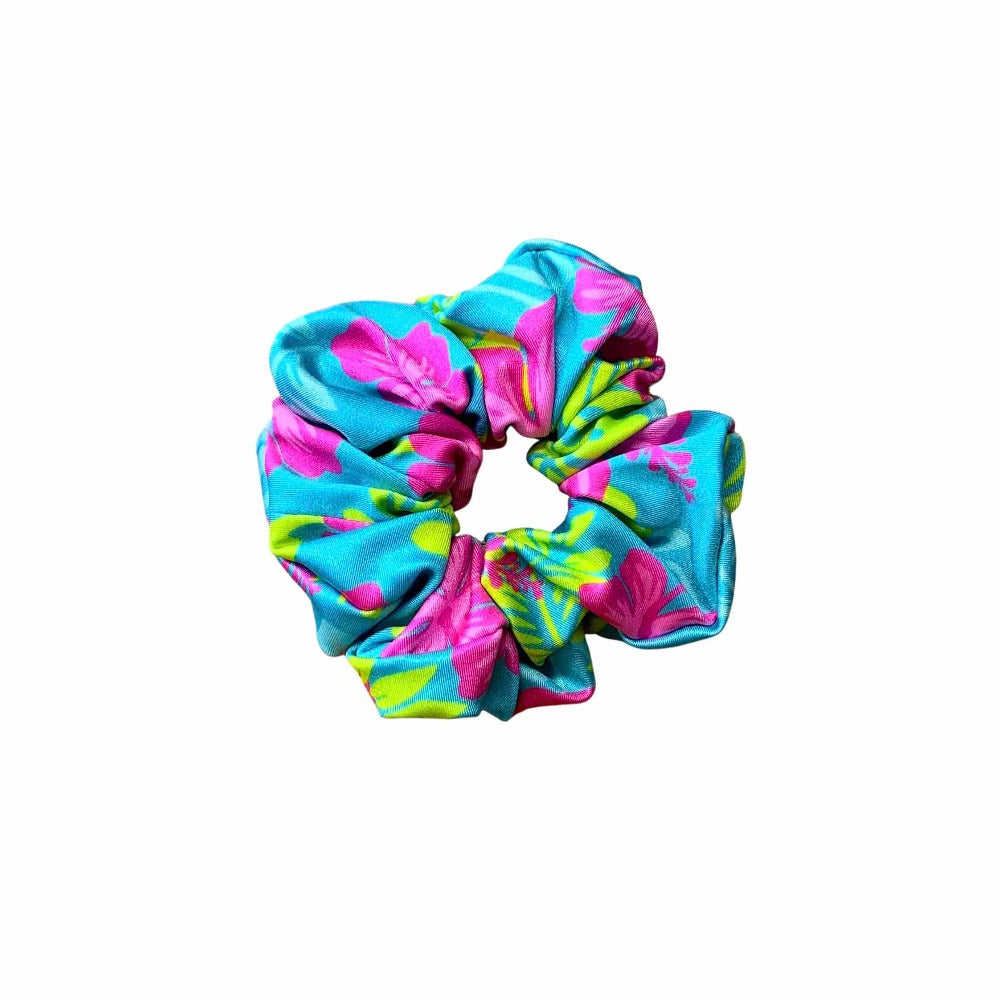 Scrunchie in Hawaii 5 Oh