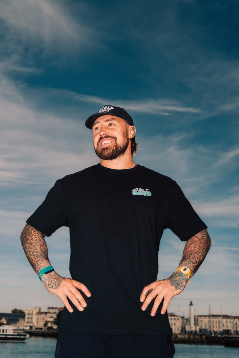 Black Tee with Jack Nowell 'Take it Easy'