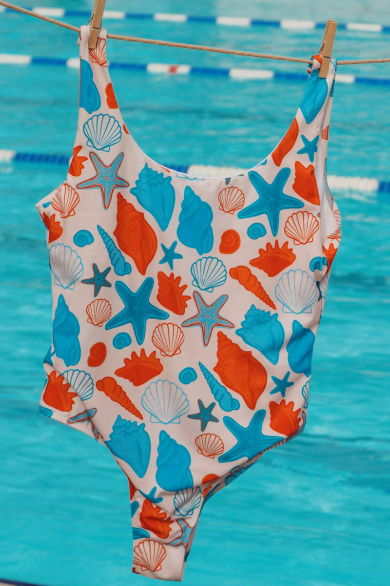 Scoop One Piece in El's Shells