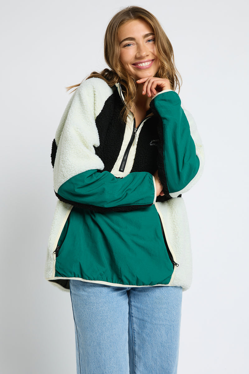 Retro Polar Fleece Jacket in Black & Green