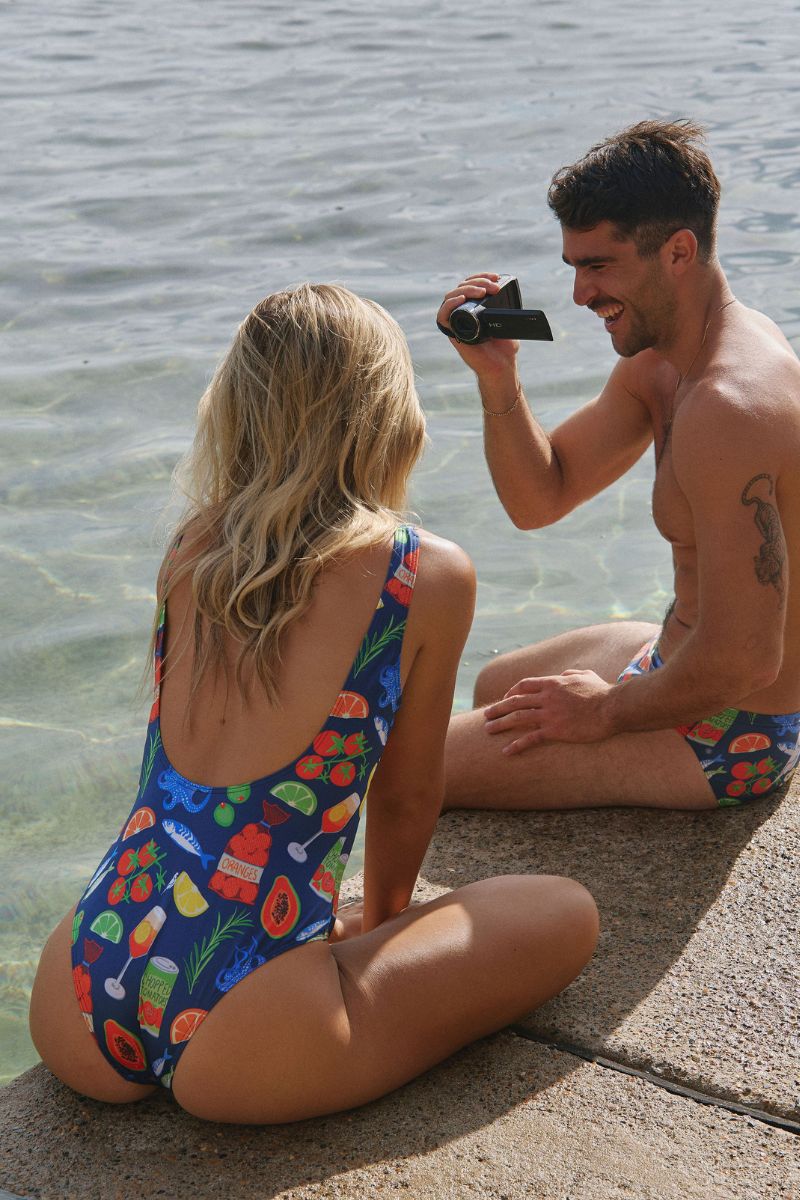 Scoop One Piece in Club Med
