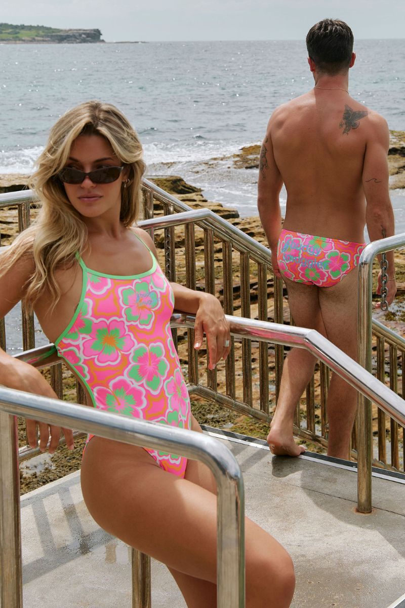 High Cut Racer in Trippin Hibiscus